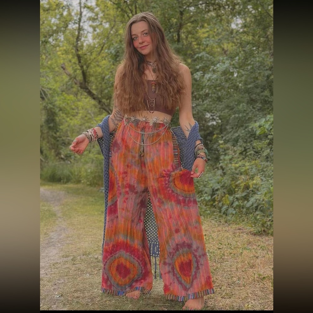 Tie die pants. One size fits most.